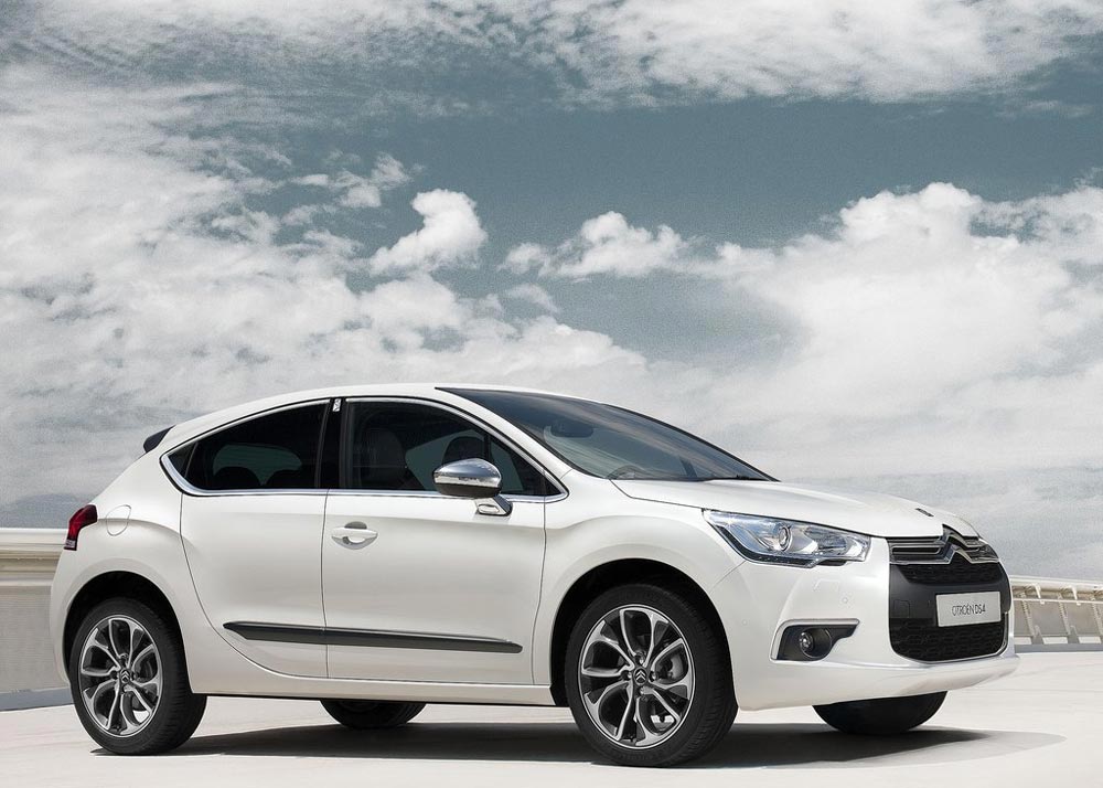 https://www.wandaloo.com/files/2010/09/CITROEN-DS4-03.jpg