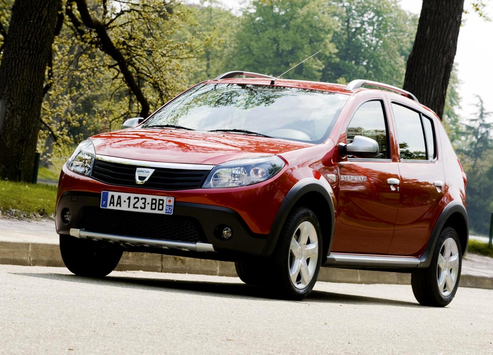https://www.wandaloo.com/files/2010/10/DACIA-SANDERO-STEPWAY-01.jpg