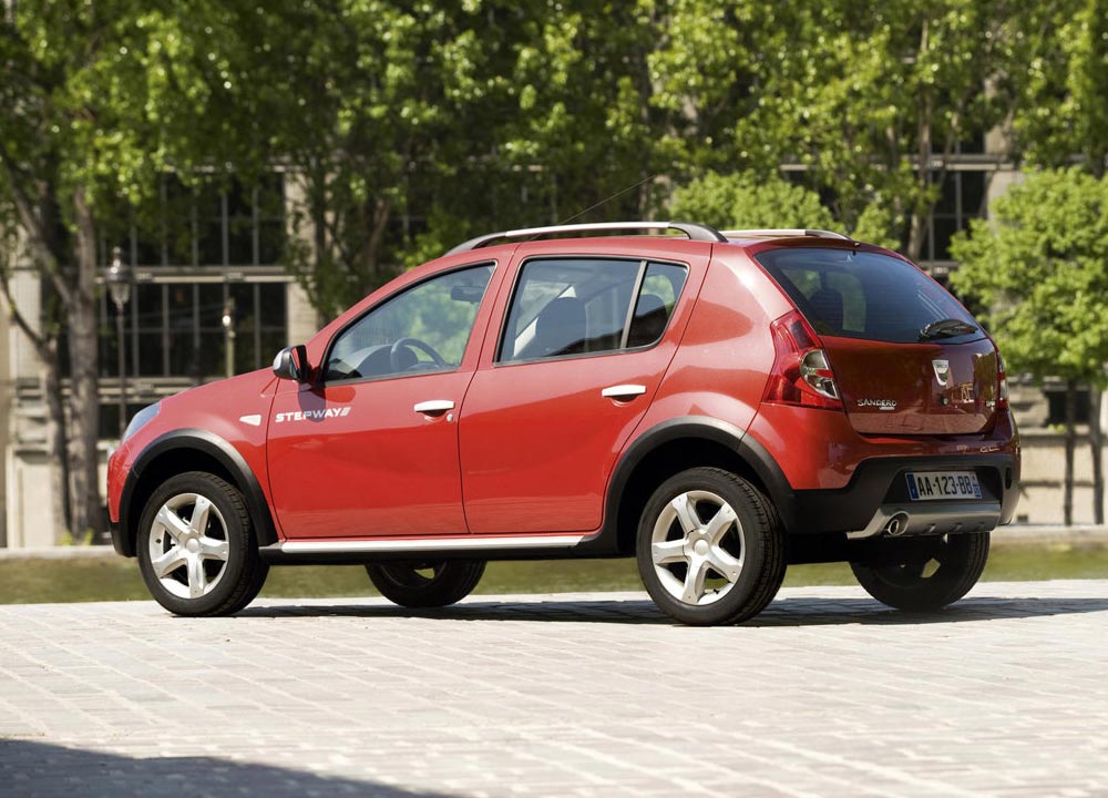https://www.wandaloo.com/files/2010/10/DACIA-SANDERO-STEPWAY-03.jpg