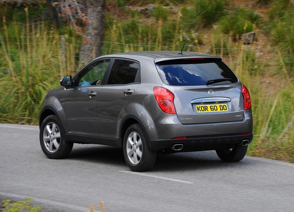 SSANGYONG-Korando-2011-03.jpg