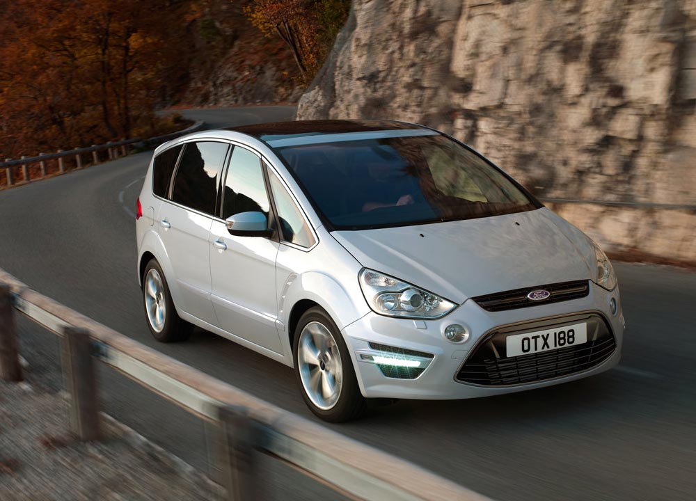 FORD-S-Max-2011-01.jpg