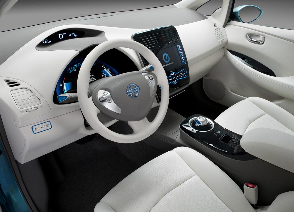 https://www.wandaloo.com/files/2010/12/NISSAN-LEAF-VOITURE-ANNEE-2011-08.jpg