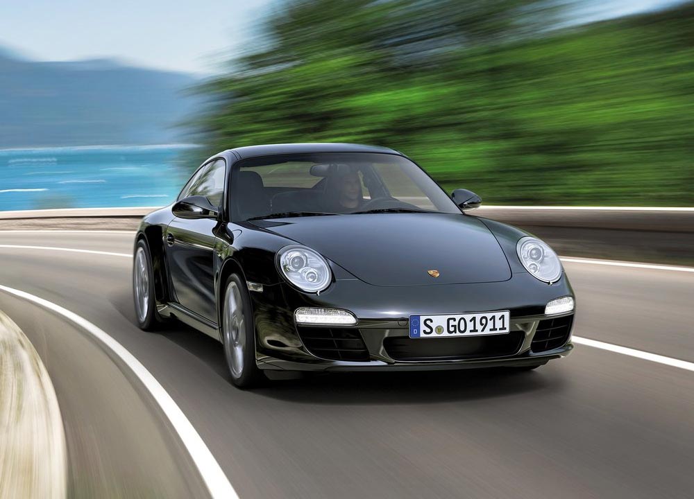 https://www.wandaloo.com/files/2011/01/PORSCHE-911-BLACK-EDITION-2011-01.jpg