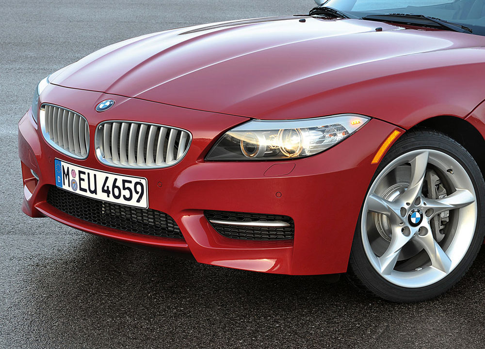BMW-Z4-2011-18.jpg