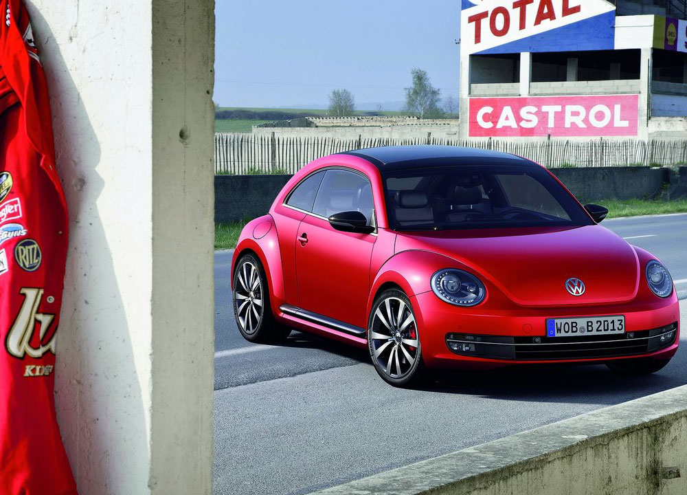 https://www.wandaloo.com/files/2011/04/VOLKSWAGEN-Beetle-2012-09.jpg