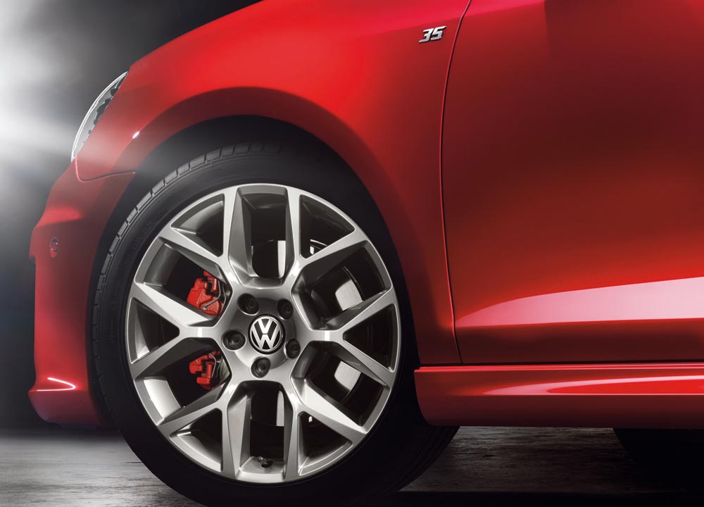 https://www.wandaloo.com/files/2011/05/Volkswagen-Golf-GTI-Edition-35-05.jpg