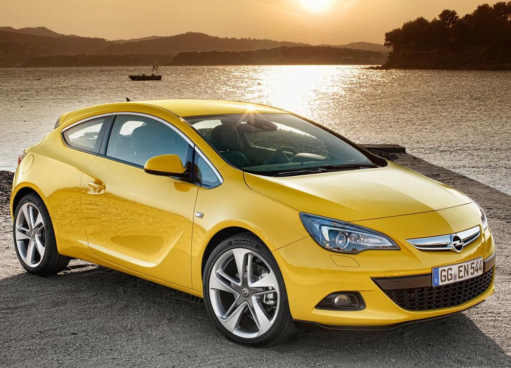 https://www.wandaloo.com/files/2011/06/Opel-Astra-GTC-2012-01.jpg