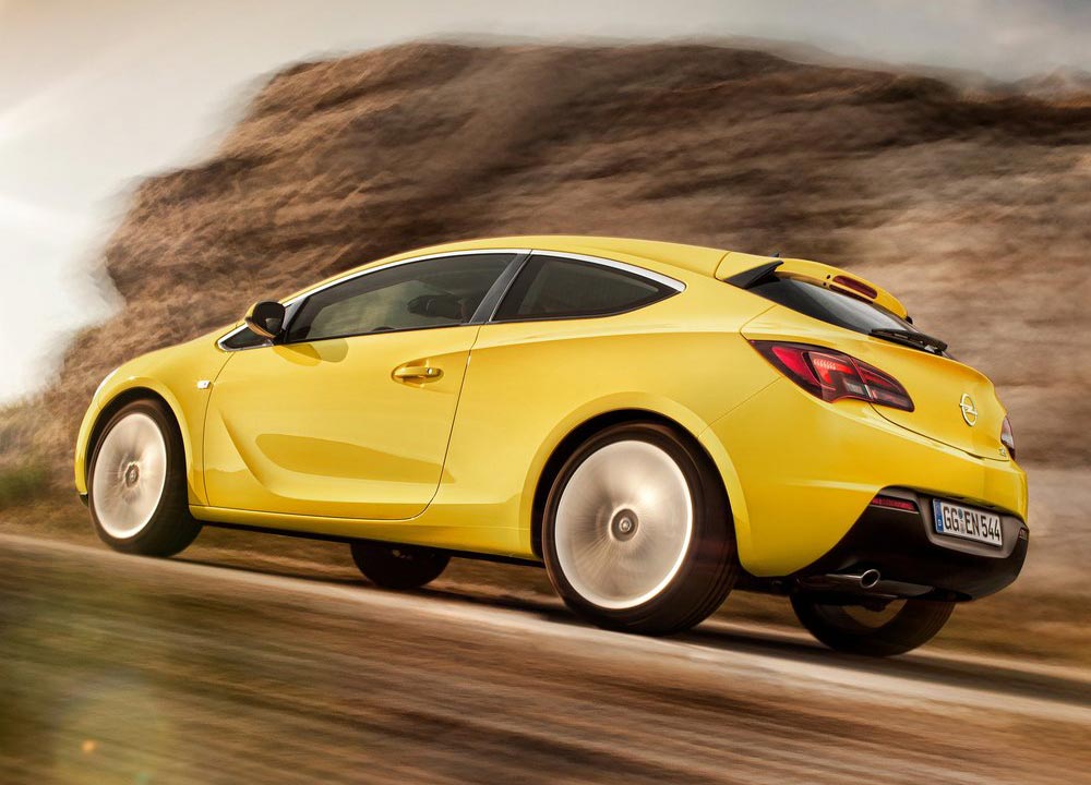 https://www.wandaloo.com/files/2011/06/Opel-Astra-GTC-2012-06.jpg