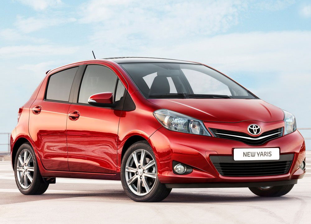 TOYOTA-Yaris-2012-01.jpg