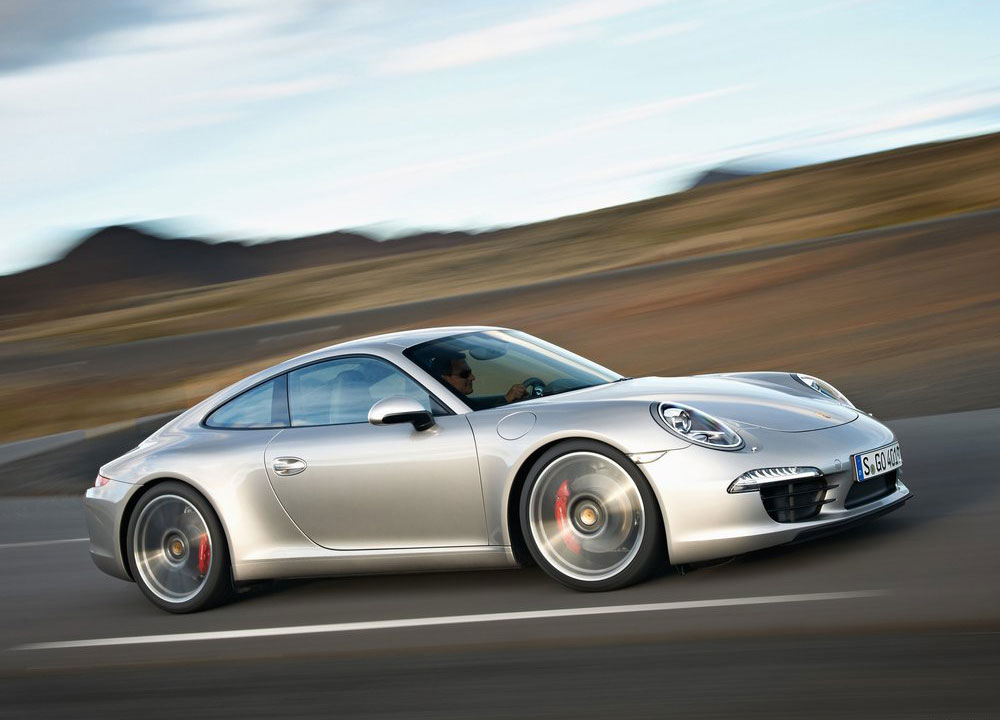 https://www.wandaloo.com/files/2011/09/Porsche-911-Carrera-S-2013-02.jpg