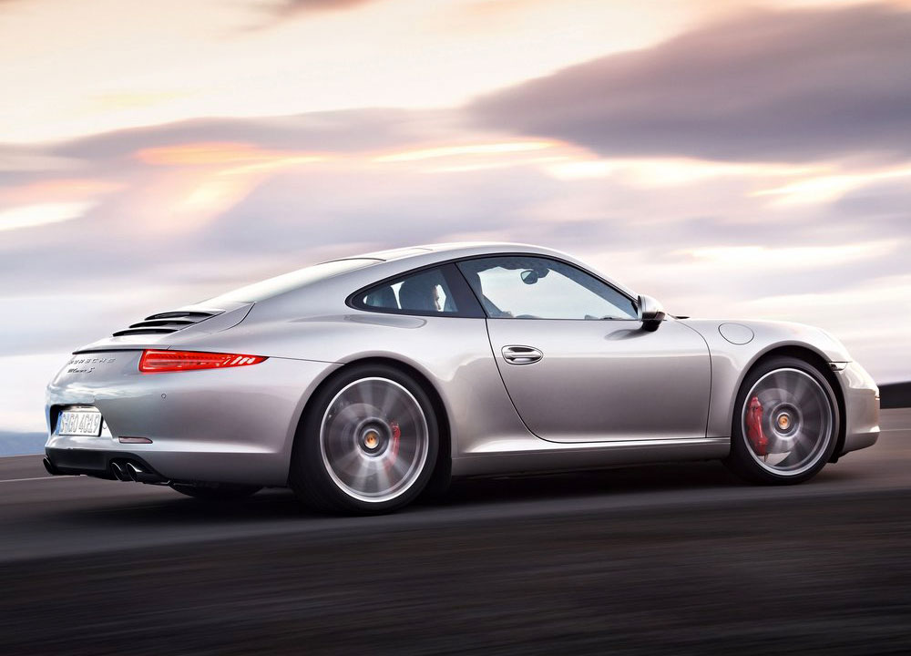 https://www.wandaloo.com/files/2011/09/Porsche-911-Carrera-S-2013-03.jpg