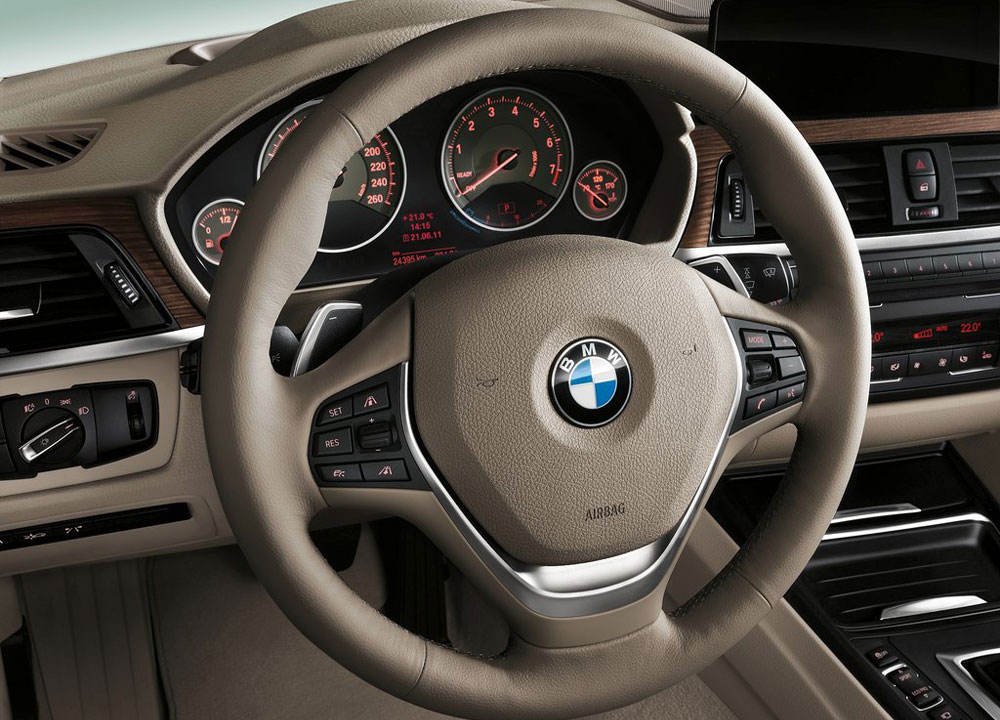 https://www.wandaloo.com/files/2011/10/BMW-Serie-3-2012-07.jpg