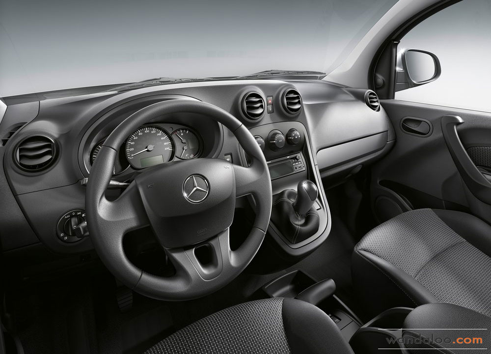 Mercedes-Citan-2013-04.jpg