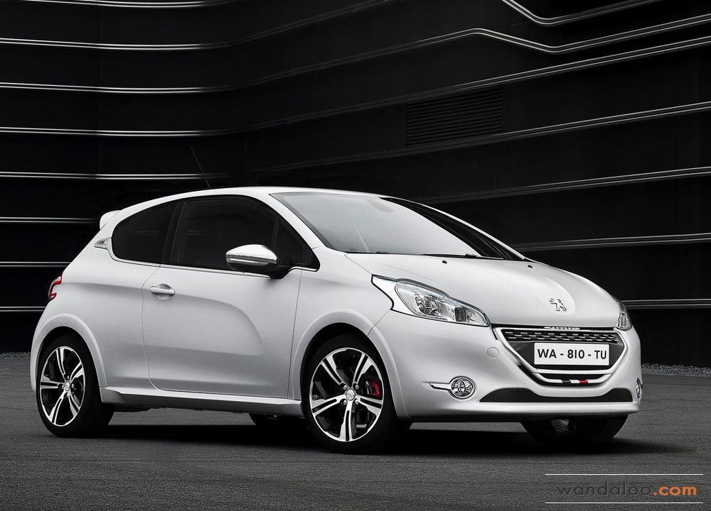 https://www.wandaloo.com/files/2012/10/Peugeot-208-GTi-2014-01.jpg
