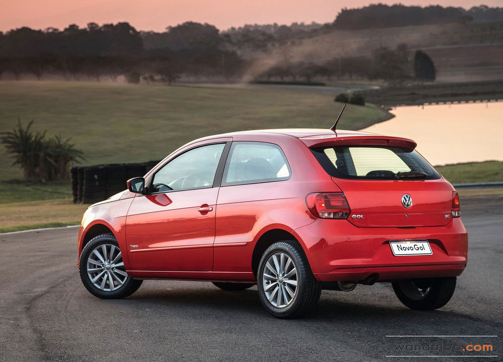 https://www.wandaloo.com/files/2012/10/Volkswagen-Gol-2013-2-portes-04.jpg