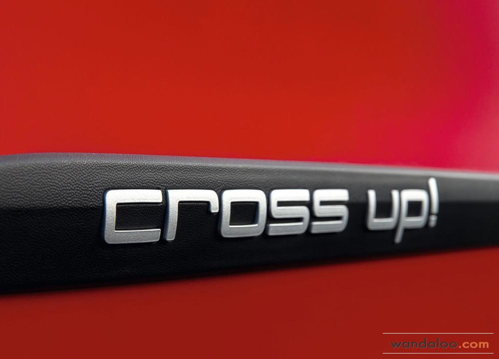 https://www.wandaloo.com/files/2013/02/Volkswagen-Cross-Up-2014-Maroc-08.jpg