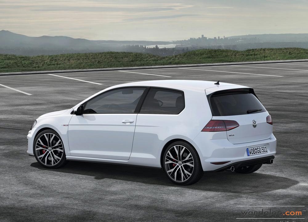 https://www.wandaloo.com/files/2013/03/Volkswagen-Golf-7-GTI-2014-02.jpg
