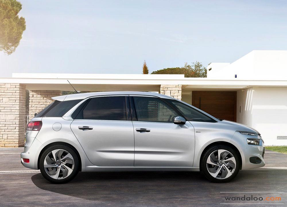 https://www.wandaloo.com/files/2013/04/Citroen-C4-Picasso-2014-Neuve-Maroc-03.jpg