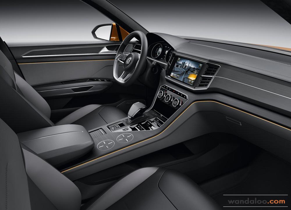 https://www.wandaloo.com/files/2013/05/Volkswagen-CrossBlue-Coupe-Concept-2013-07.jpg