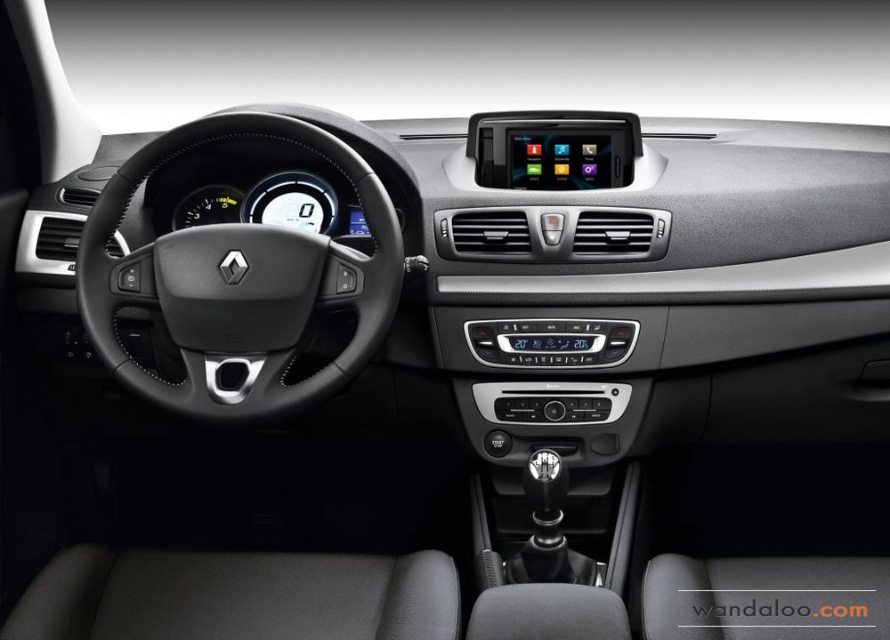 https://www.wandaloo.com/files/2013/06/Renault-Clio-GT-120-EDC-2014-05.jpg