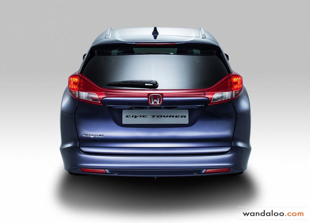 https://www.wandaloo.com/files/2013/08/Honda-Civic-Tourer-2014-Maroc-04.jpg