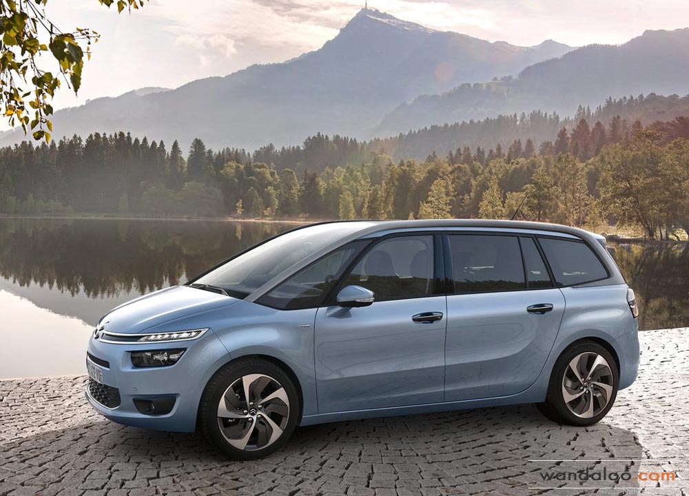 Francfort-2013-04-Citroen-C4-Grand-Picasso-2014-Maroc.jpg
