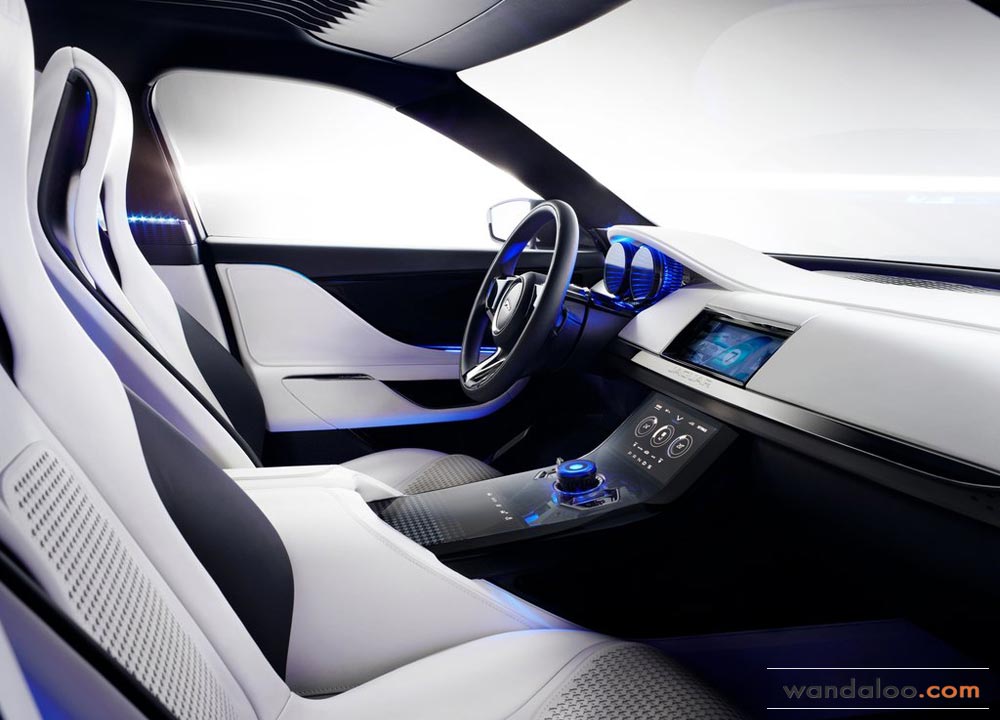 https://www.wandaloo.com/files/2013/09/Jaguar-CX-17-Concept-2013-06.jpg
