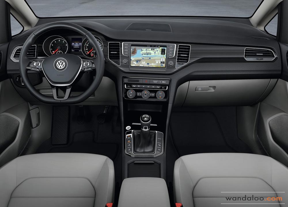 https://www.wandaloo.com/files/2013/09/VW-Golf-Sportsvan-2013-03.jpg