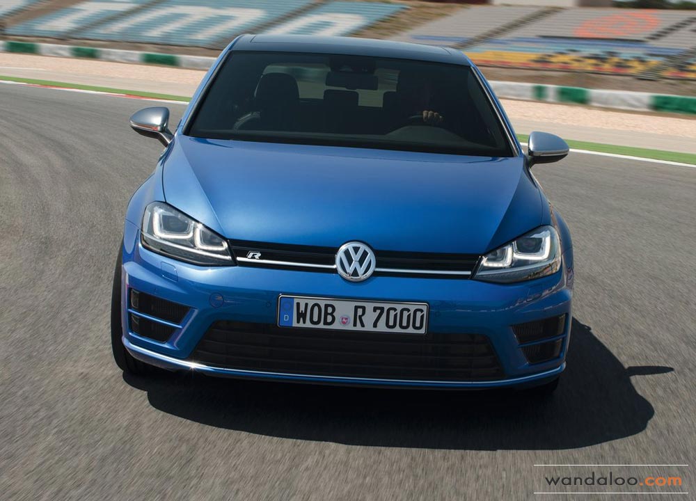 https://www.wandaloo.com/files/2013/10/Volkswagen-Golf-R-2014-Maroc-06.jpg