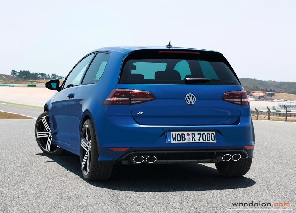 https://www.wandaloo.com/files/2013/10/Volkswagen-Golf-R-2014-Maroc-08.jpg