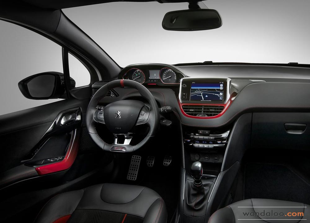 https://www.wandaloo.com/files/2013/11/Peugeot-208-GTi-Maroc-2014-05.jpg
