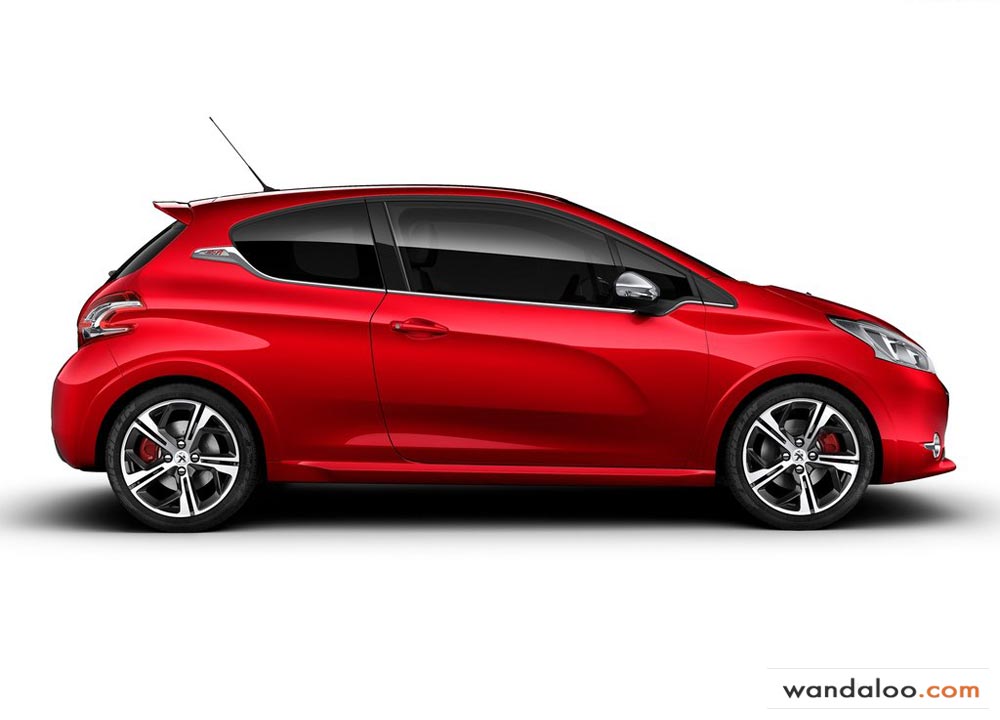 https://www.wandaloo.com/files/2013/11/Peugeot-208-GTi-Maroc-2014-12.jpg
