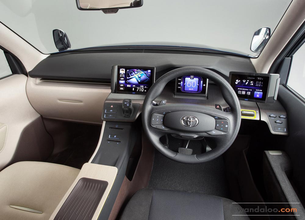 https://www.wandaloo.com/files/2013/11/Toyota-JPN-Taxi-Concept-2013-08.jpg