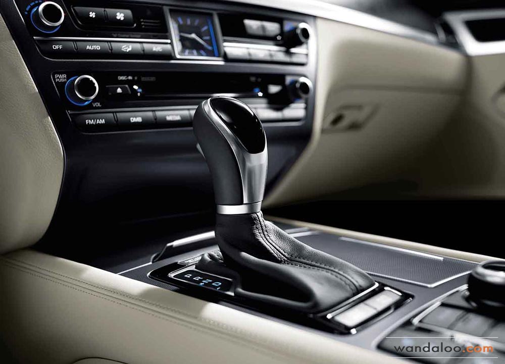https://www.wandaloo.com/files/2013/12/Hyundai-Genesis-2014-08.jpg