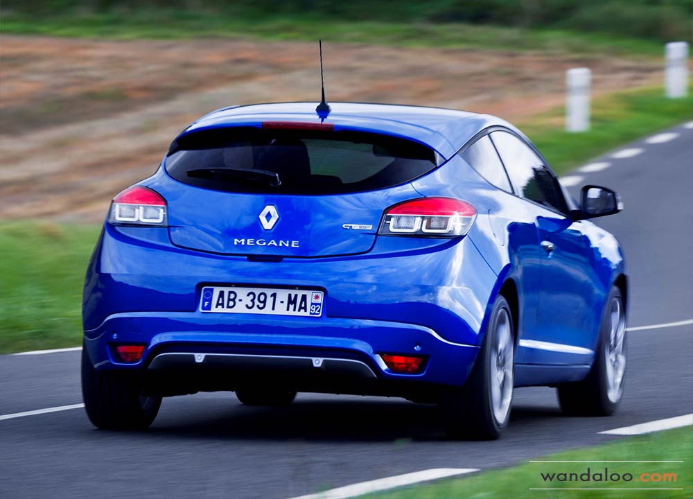 https://www.wandaloo.com/files/2014/05/Renault-Megane-GT-line-2014-Neuve-Maroc-03.jpg