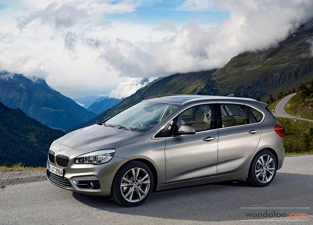 Voiture-Annee-2015-BMW-Serie-2-Active-Tourer.jpg