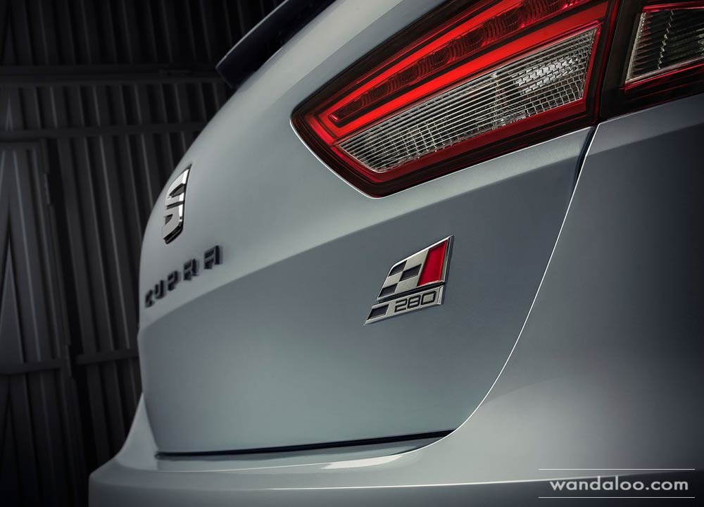 https://www.wandaloo.com/files/2015/01/Seat-Leon-ST-Cupra-2015-neuve-Maroc-02.jpg