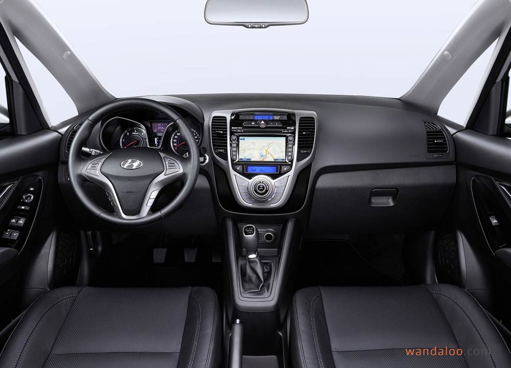 https://www.wandaloo.com/files/2015/03/Hyundai-i20x-2016-Neuve-Maroc-03.jpg