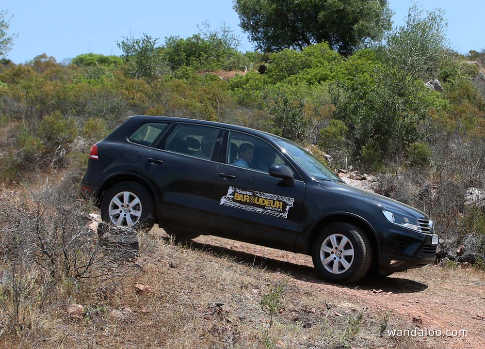 https://www.wandaloo.com/files/2015/06/VW-Touareg-2015-Baroudeur-neuve-Maroc-09.jpg