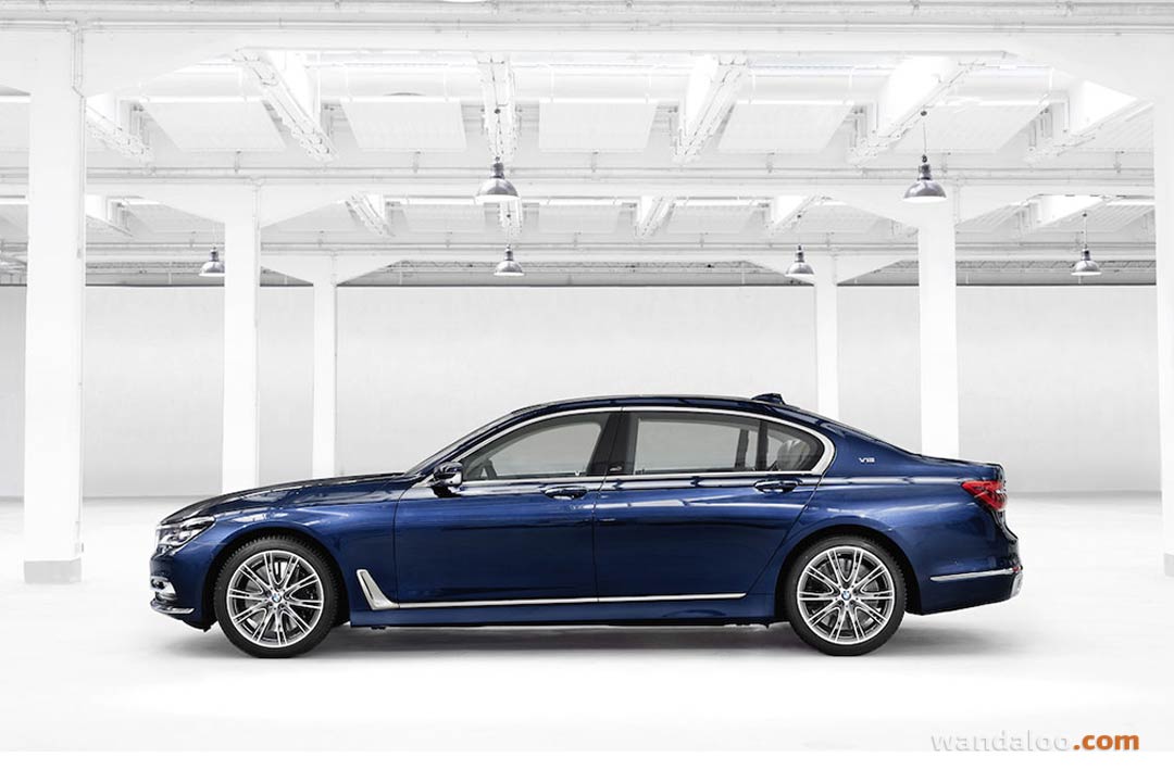 BMW-Serie-7-The-Next-100-Years-2016-Individual-02.jpg
