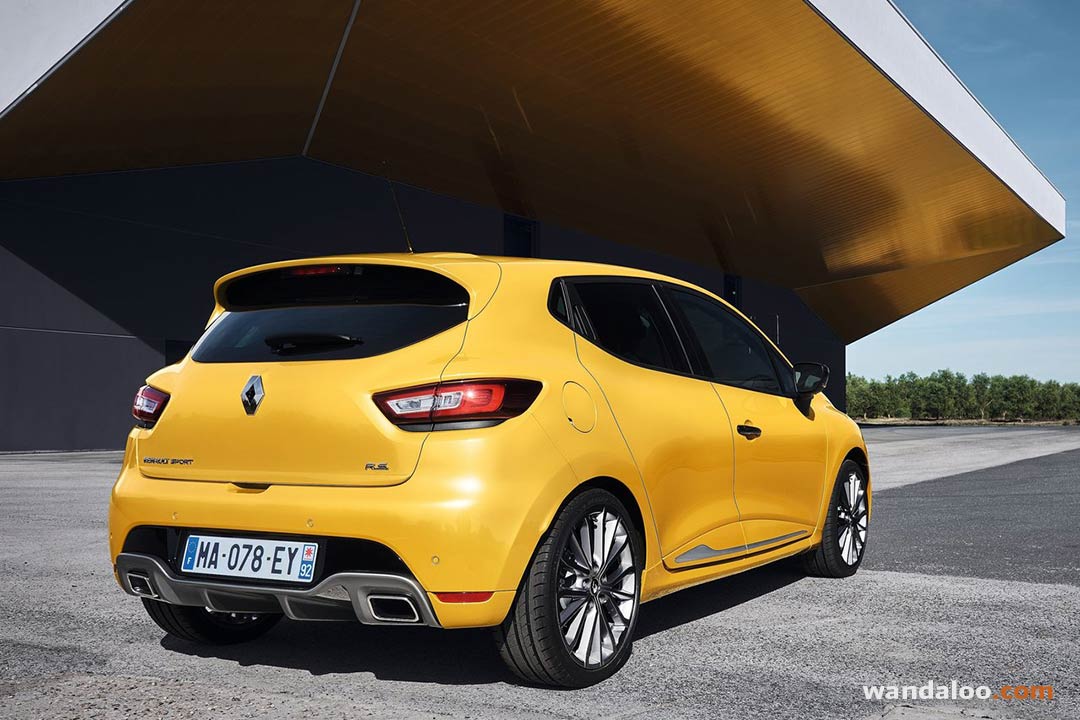 https://www.wandaloo.com/files/2016/07/Renault-Clio-RS-2017-neuve-Maroc-06.jpg
