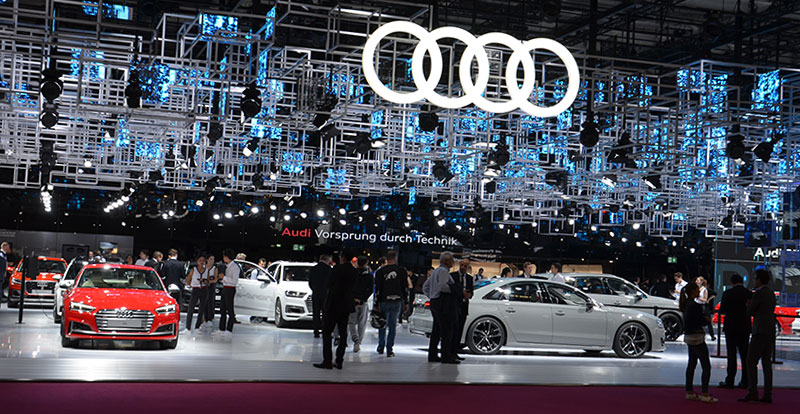 https://www.wandaloo.com/files/2016/10/Mondial-Automobile-Paris-2016-Stand-Audi.jpg