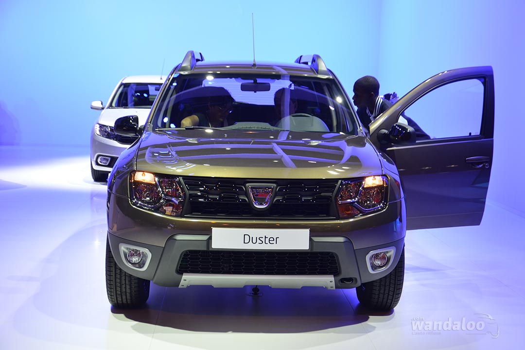 Mondial-Paris-2016-Stand-Dacia-07.jpg