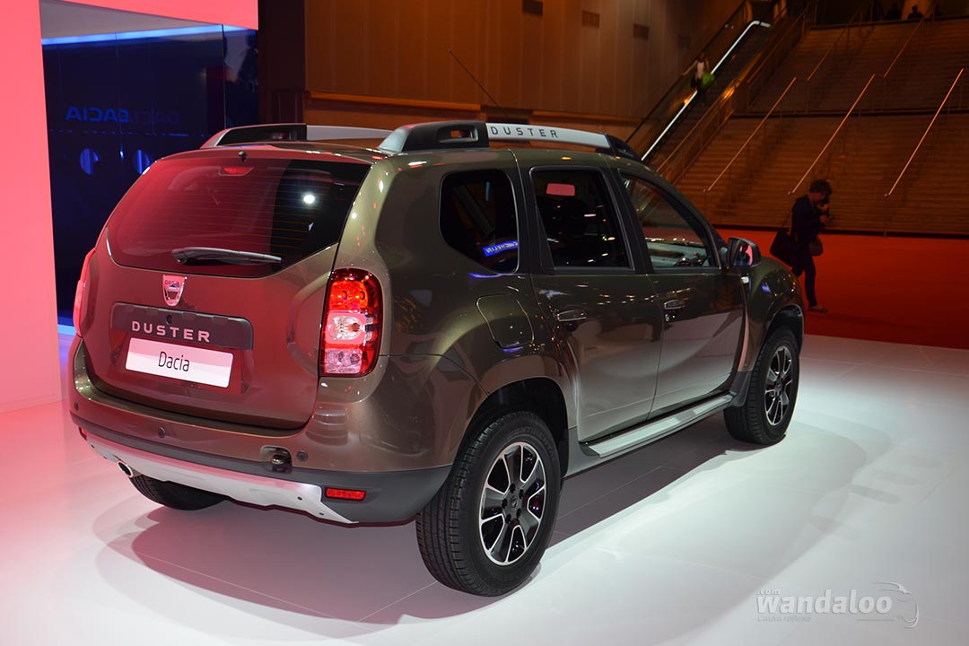 Mondial-Paris-2016-Stand-Dacia-12.jpg