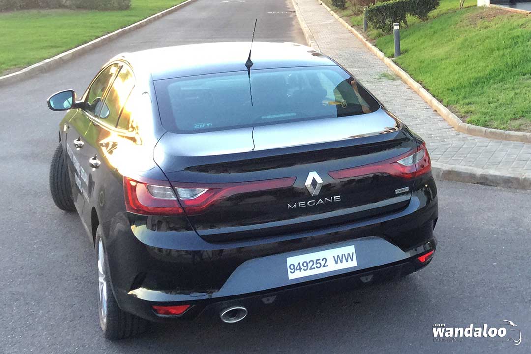 https://www.wandaloo.com/files/2016/12/Renault-MEGANE-Sedan-2016-neuve-Maroc-08.jpg