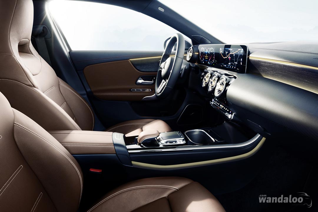 https://www.wandaloo.com/files/2017/11/Mercedes-Classe-A-2018-Interieur-07.jpg