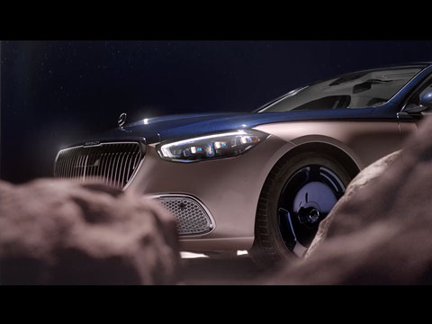 Mercedes-Maybach-Haute-Voiture-2022-video.jpg