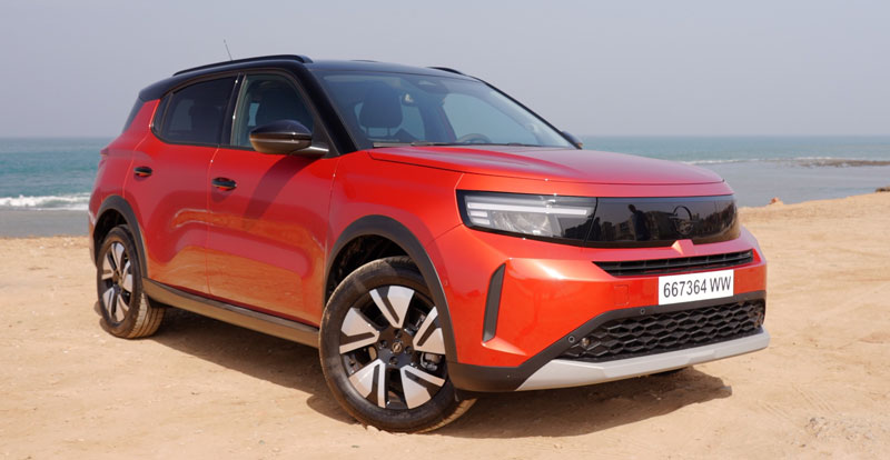 https://www.wandaloo.com/files/2025/10/opel-frontera-2025-suv-compact-mhev-essai-maroc-front.jpg
