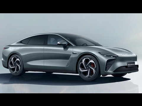 EXEED Exlantix ES 2026 - le spot officiel 