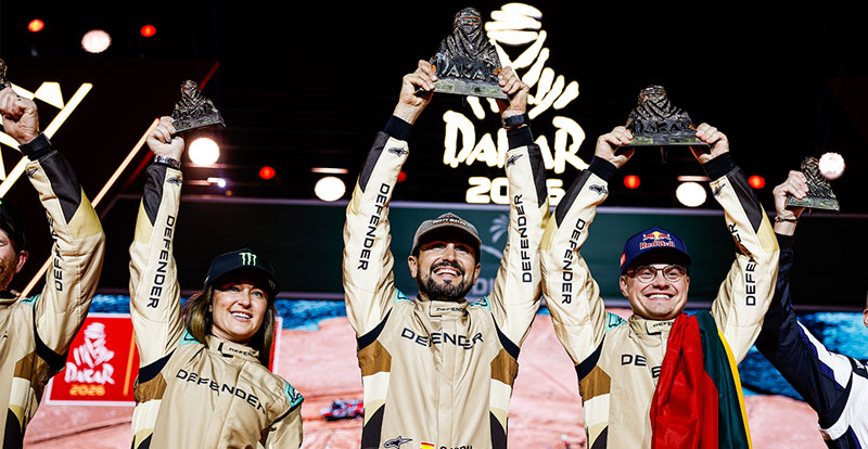 Actu. internationale - LAND ROVER Defender Rally remporte le Rallye DAKAR dès sa première participation